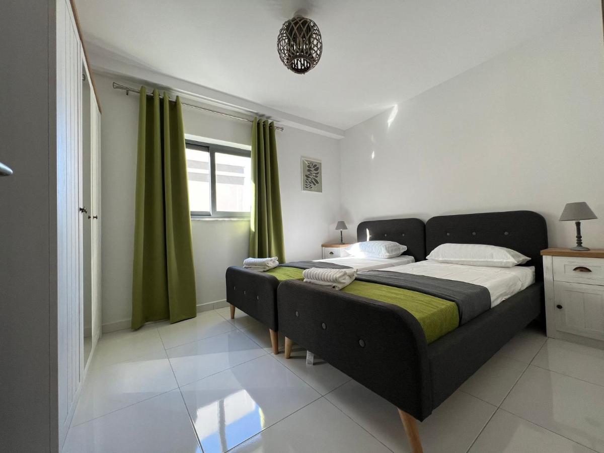 Brand New Apartment 2 Mins From Seafront St. Paul's Bay Exterior photo