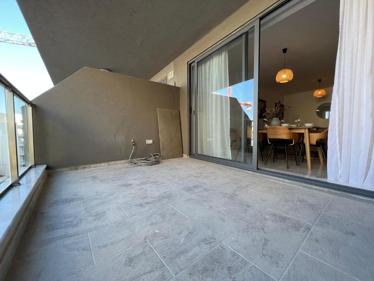 Brand New Apartment 2 Mins From Seafront St. Paul's Bay Exterior photo